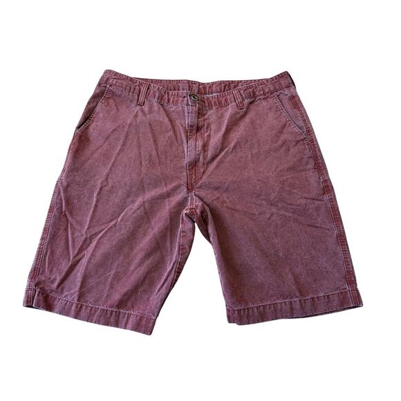 LEVIS Washed Red Denim Men's Shorts, Size 38, flat front chino - Picture 1 of 9